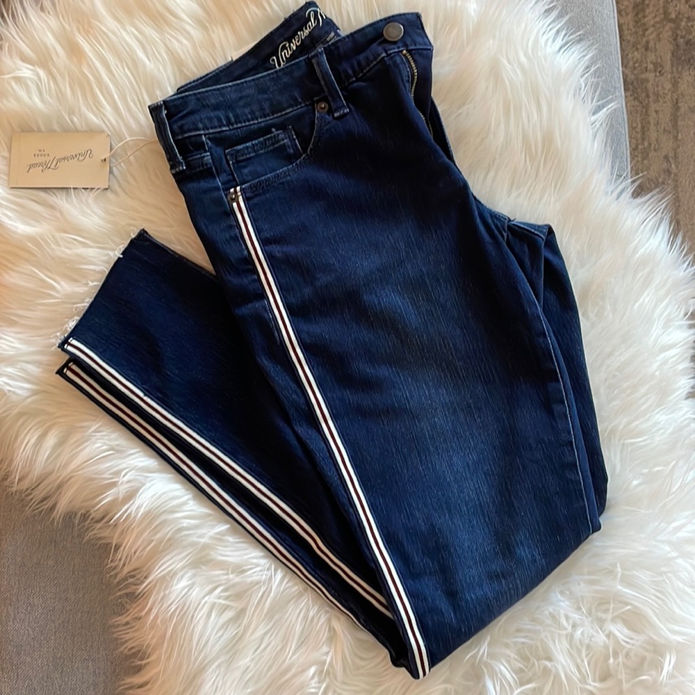 Mid rise skinny jeans